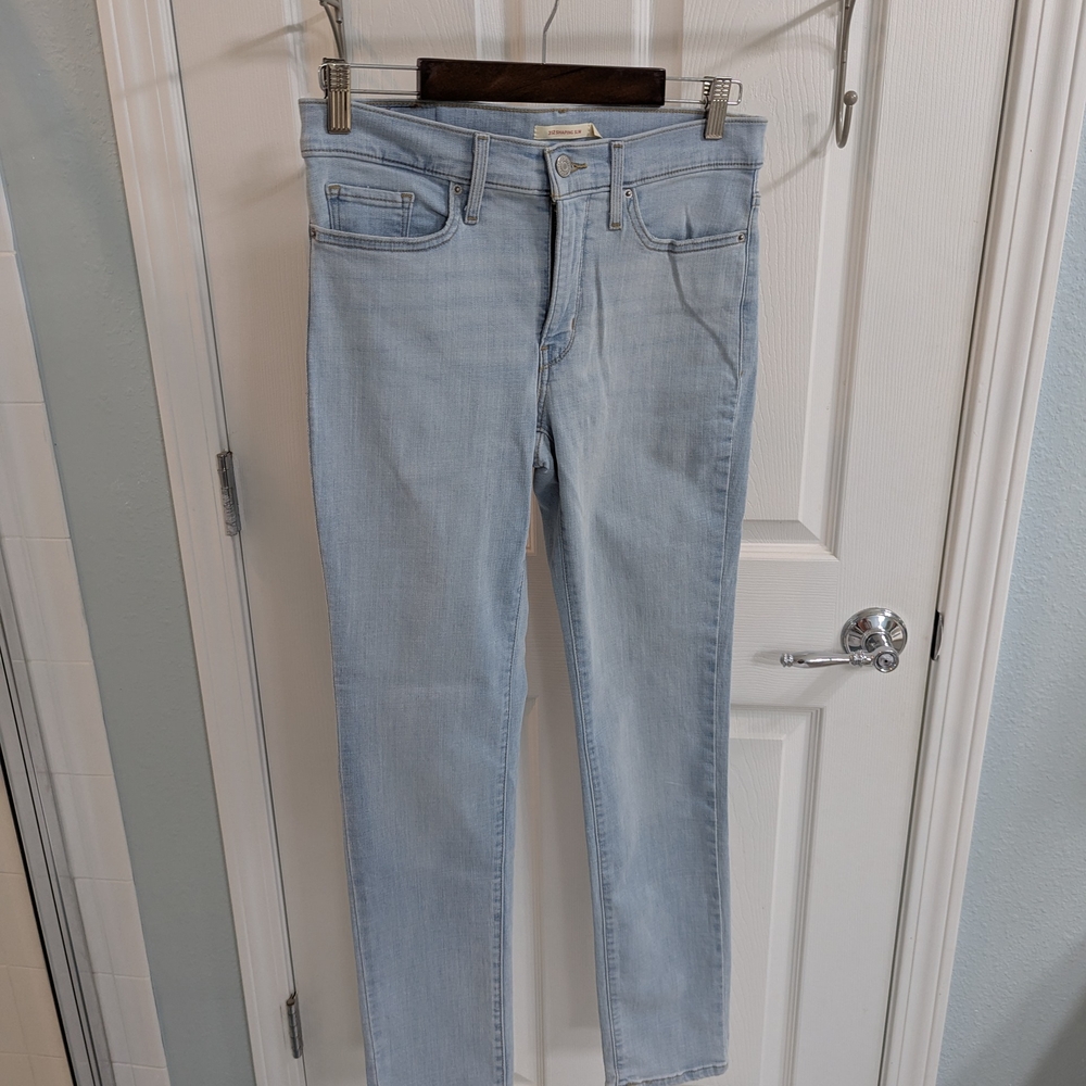 Levi's Women's Light Blue Slim Jeans